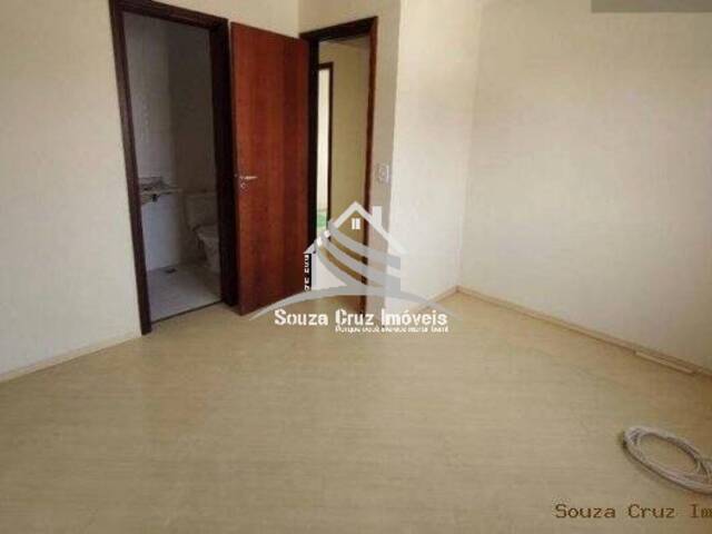 Apartamento para Venda em Curitiba - 5