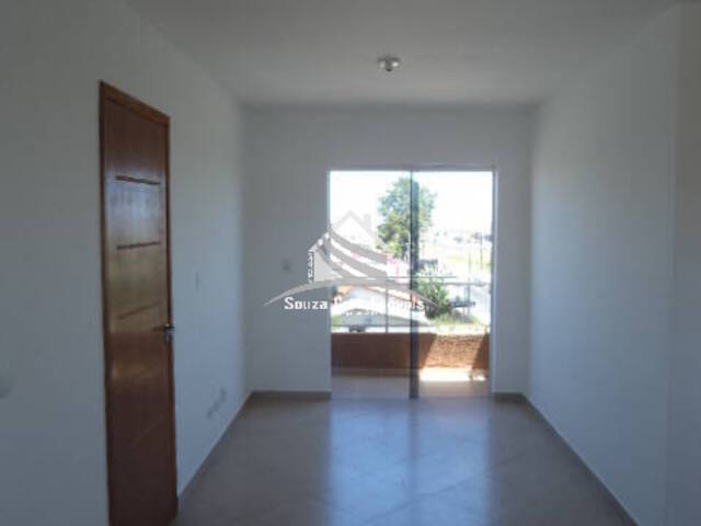 Apartamento para Venda em Pinhais - 4