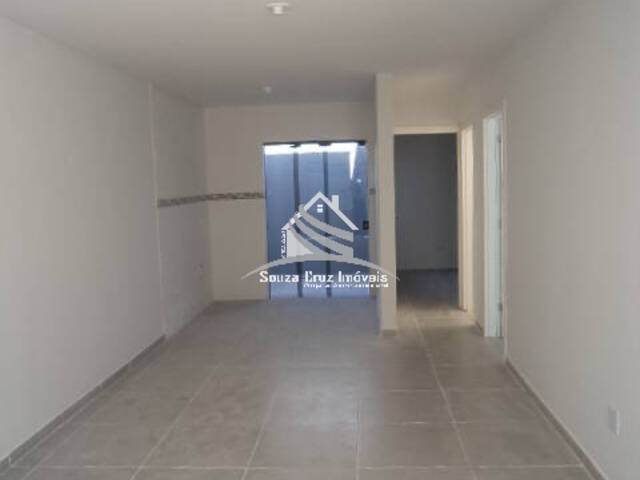 Casa para Venda em Curitiba - 4