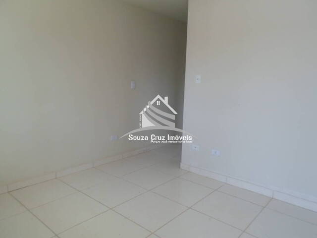 Casa para Venda em Colombo - 4
