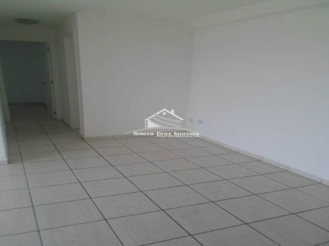 Apartamento para Venda em Pinhais - 4
