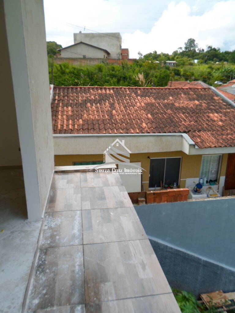 Casa à venda com 2 quartos, 55m² - Foto 14