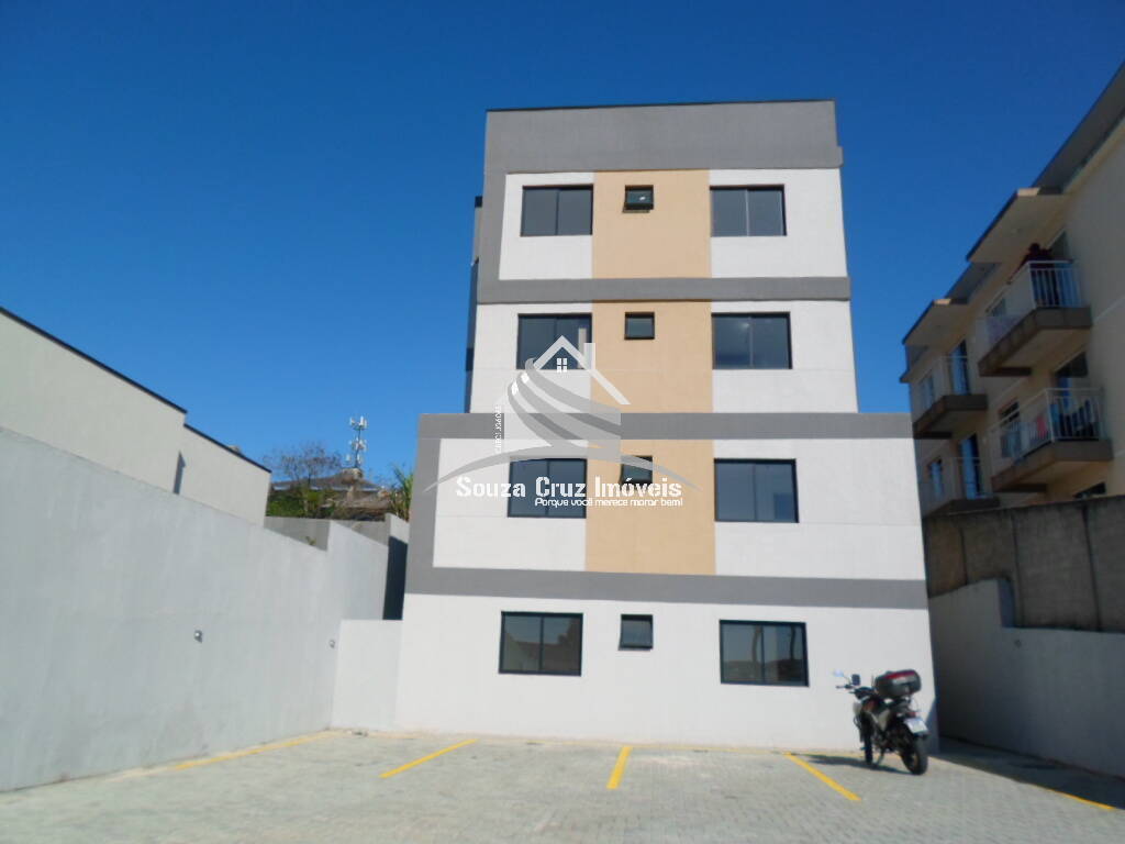 Apartamento à venda com 2 quartos, 67m² - Foto 3