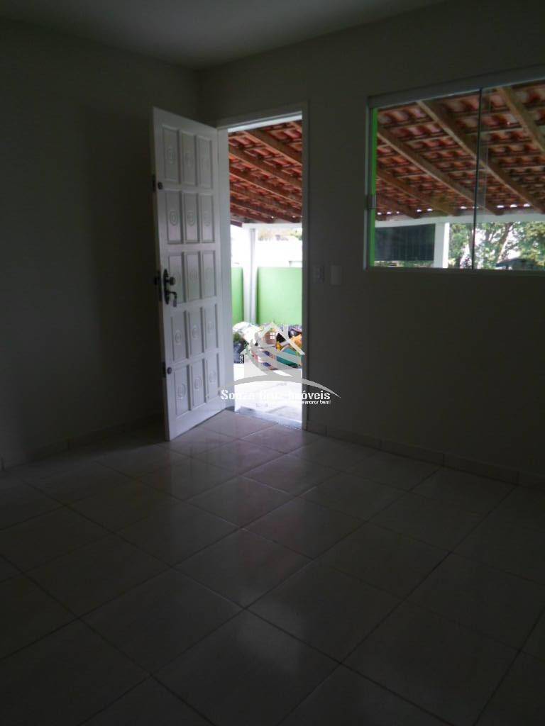 Casa à venda com 3 quartos, 52m² - Foto 22