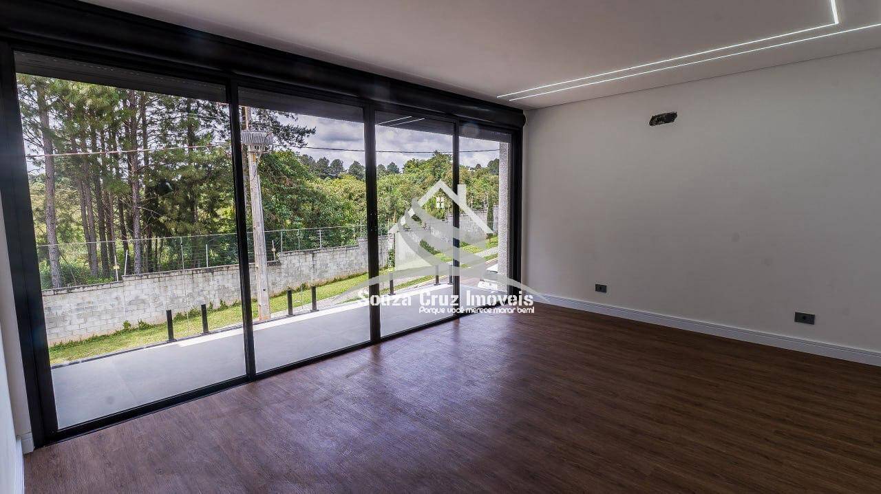 Casa à venda com 4 quartos, 190m² - Foto 13