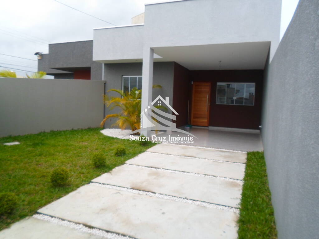 Casa à venda com 2 quartos, 75m² - Foto 1
