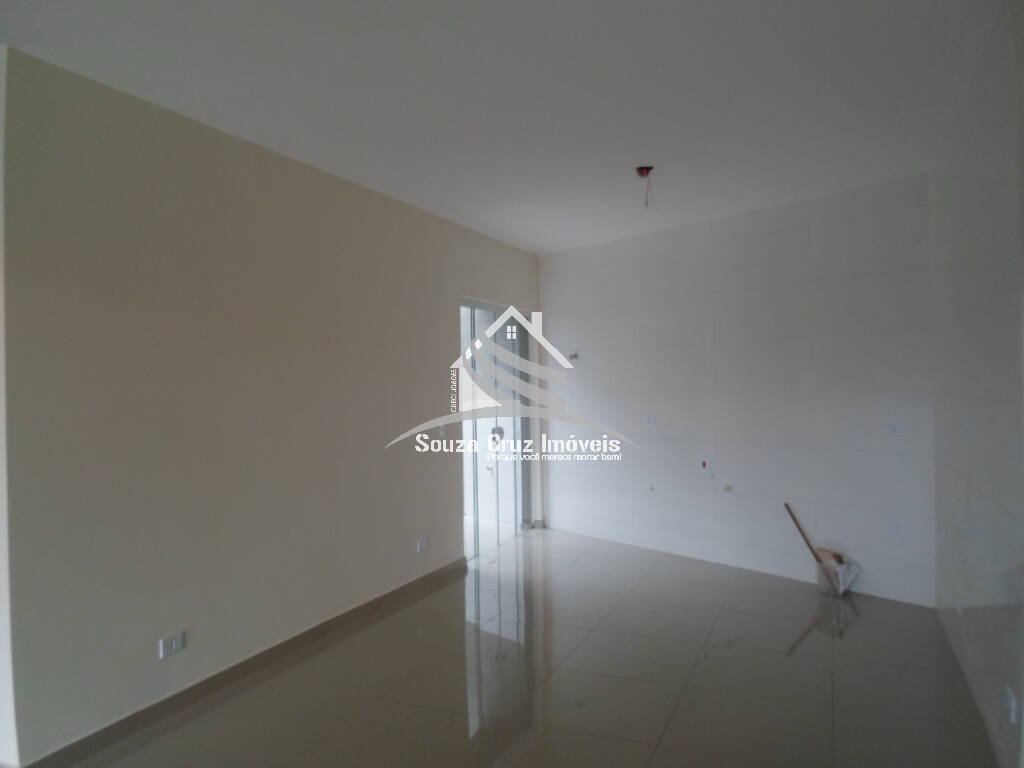 Casa à venda com 2 quartos, 75m² - Foto 14