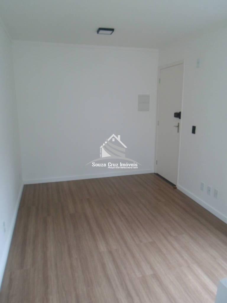 Apartamento à venda com 2 quartos, 40m² - Foto 4