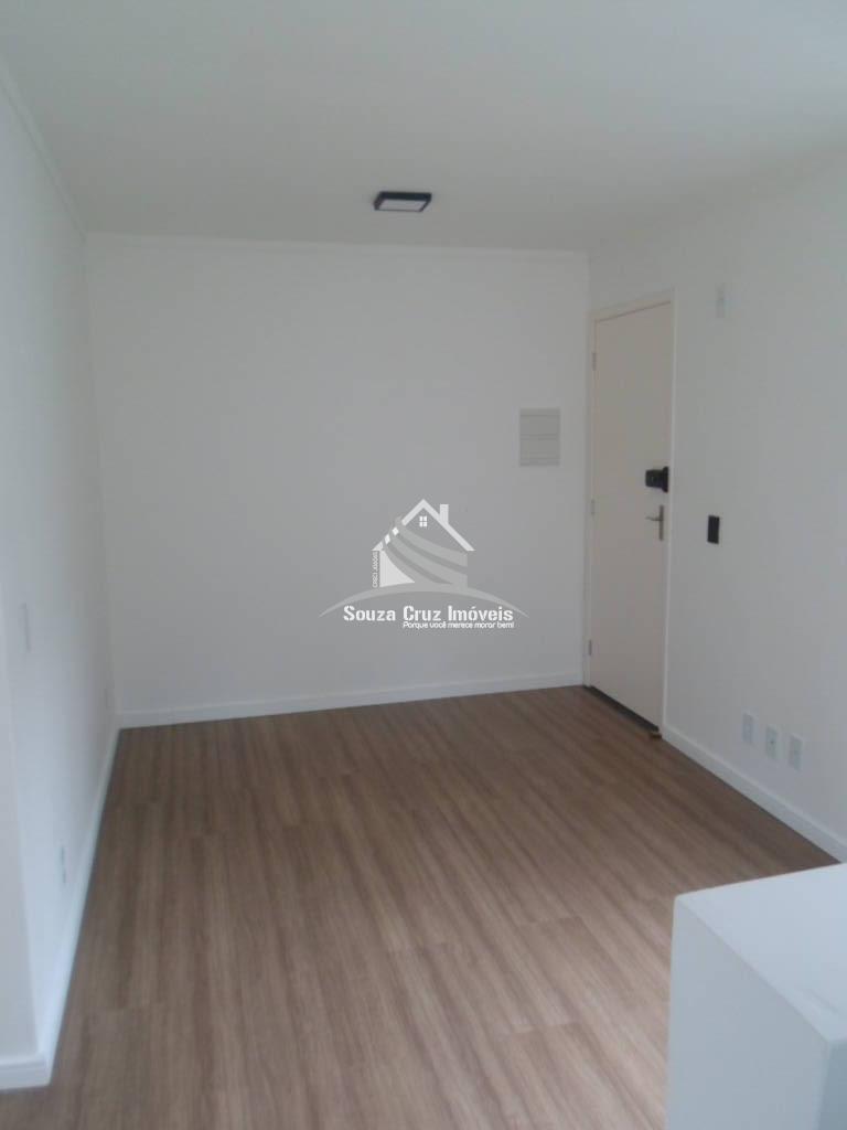 Apartamento à venda com 2 quartos, 40m² - Foto 5