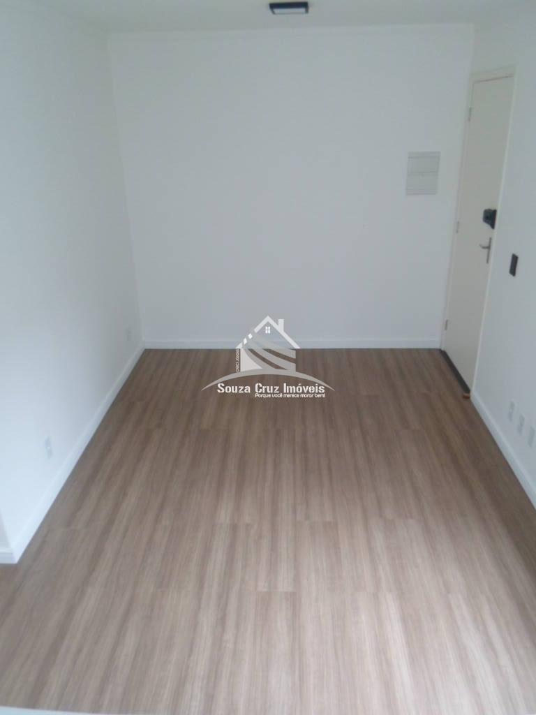 Apartamento à venda com 2 quartos, 40m² - Foto 6