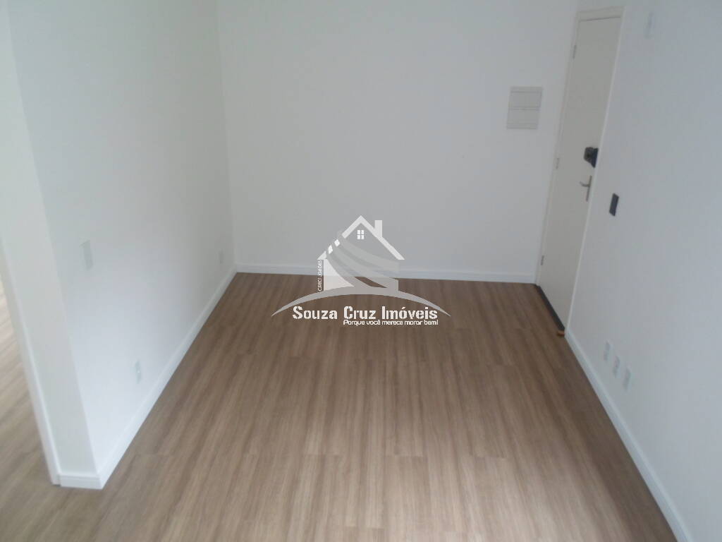Apartamento à venda com 2 quartos, 40m² - Foto 7