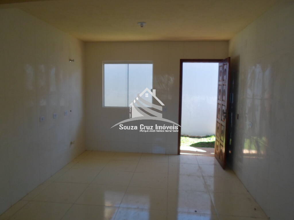 Casa à venda com 2 quartos, 50m² - Foto 12