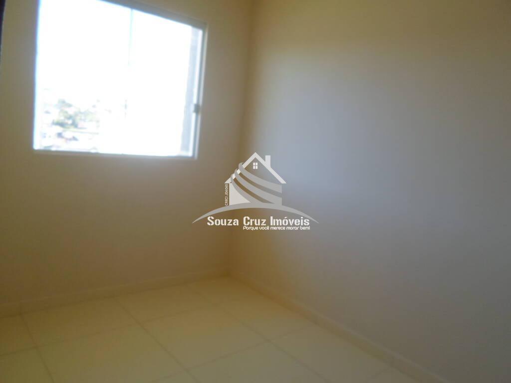 Casa à venda com 2 quartos, 50m² - Foto 16