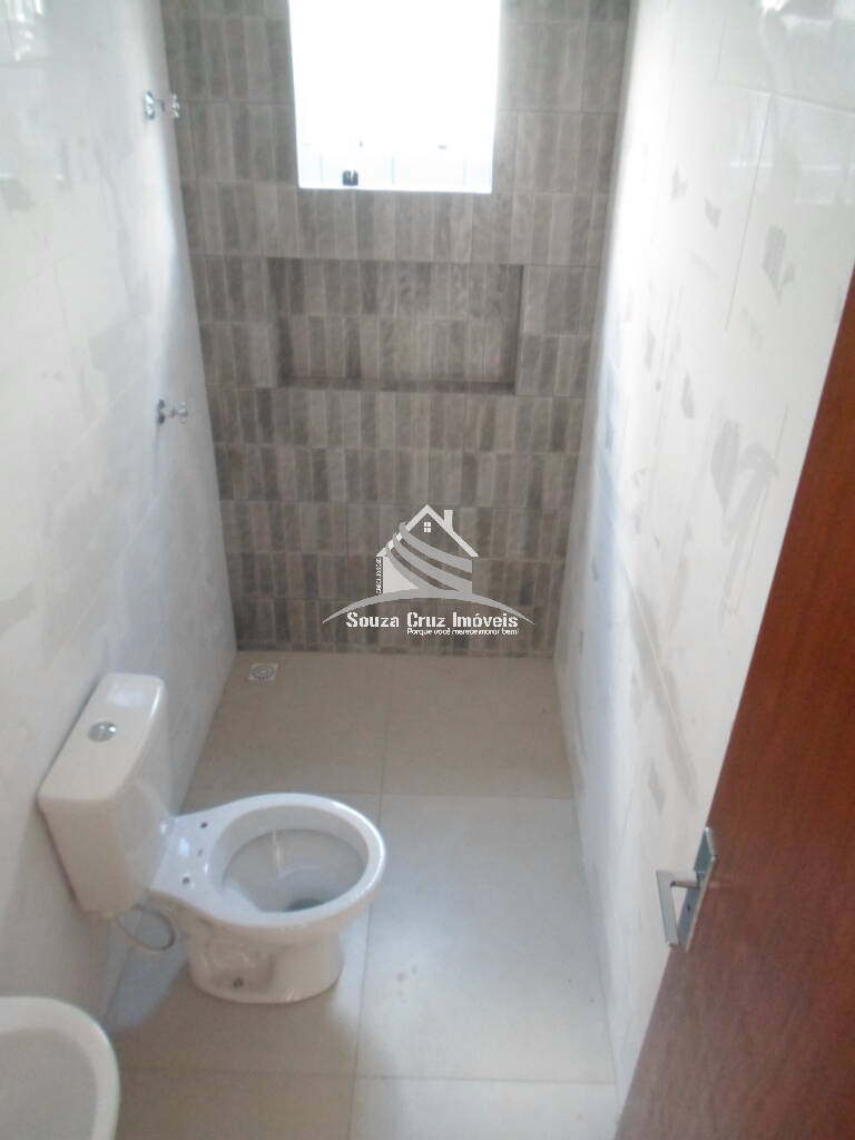 Casa à venda com 2 quartos, 50m² - Foto 22