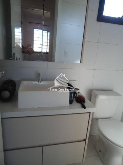 Casa à venda com 3 quartos, 209m² - Foto 24