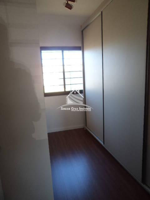 Casa à venda com 3 quartos, 209m² - Foto 27