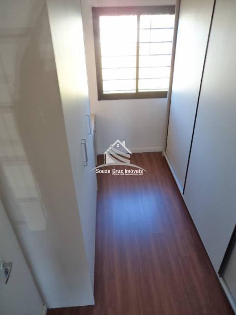 Casa à venda com 3 quartos, 209m² - Foto 26