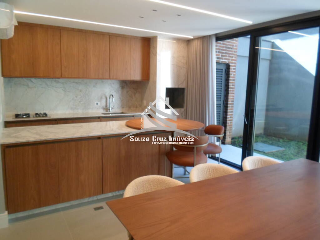 Casa, 3 quartos, 266 m² - Foto 13